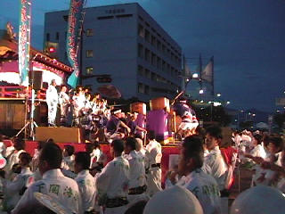 odori-01.jpg (22568 バイト)